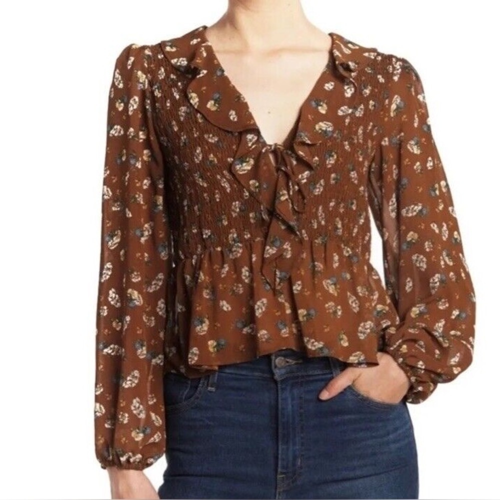 ASTR The Label - Ditsy Floral Brown Ruffle Balloon Long Sleeve Smocked Blouse M